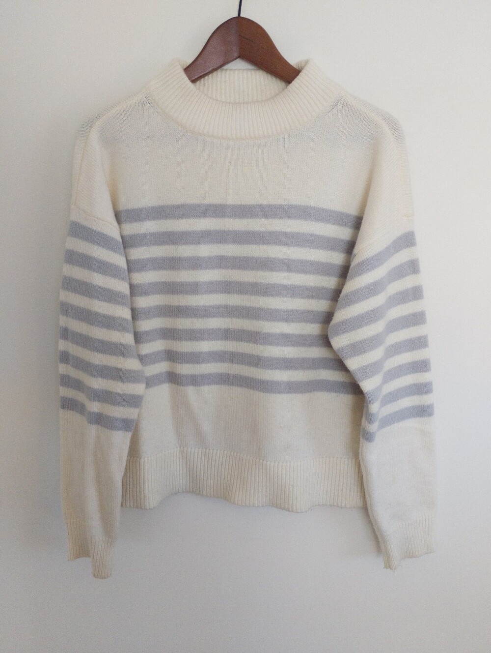 Ann Taylor Cream Striped Mock Neck Sweater Medium Wool Blend